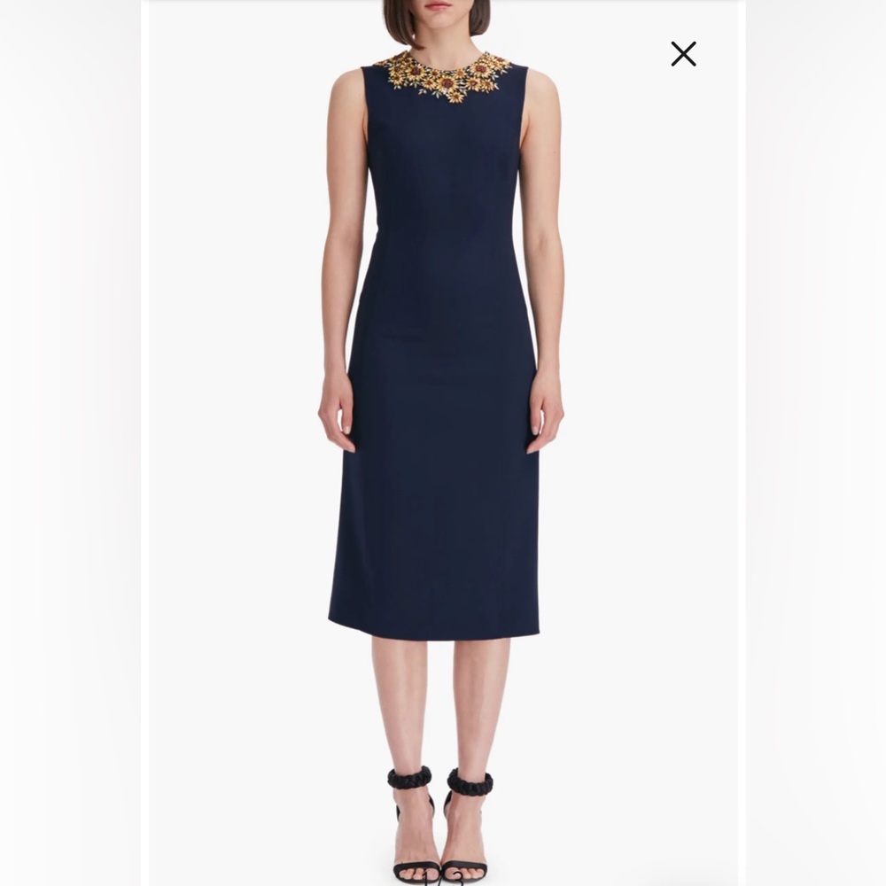 Oscar de la Renta

Sunflower Crystal Pencil Dress